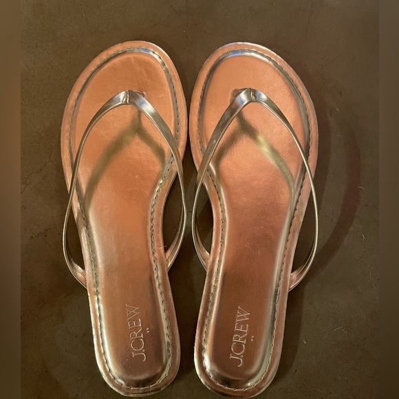 J.Crew Factory Metallic Gold Flip Flops - Picture 2 of 4